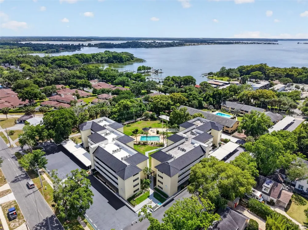 101 GRANDVIEW STREET #1 Mount Dora, FL 32757