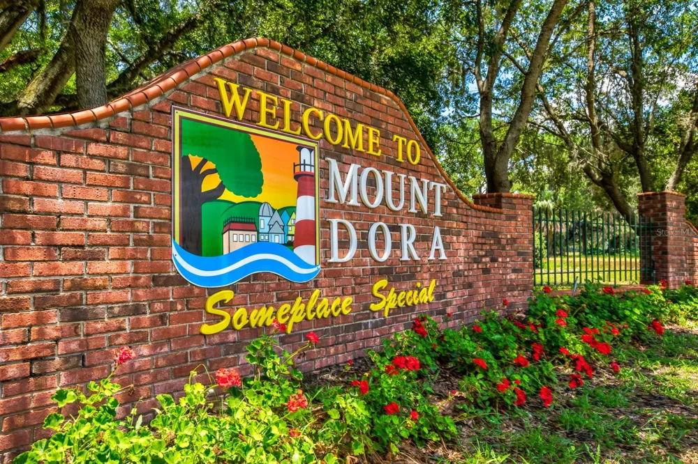 101 GRANDVIEW STREET #1 Mount Dora, FL 32757