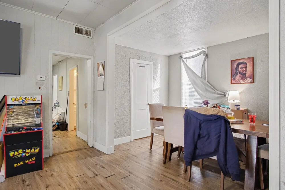 916 Lafayette Avenue NE Grand Rapids, MI 49503