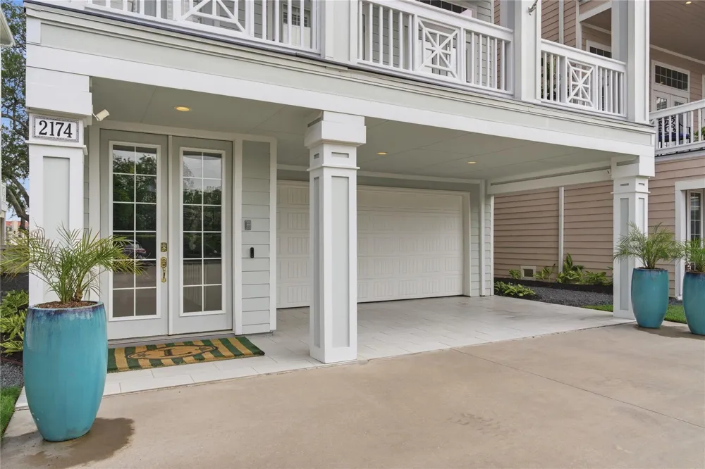 2174 Marina Way Kemah, TX 77565