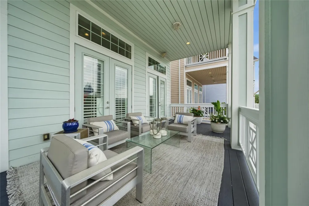 2174 Marina Way Kemah, TX 77565