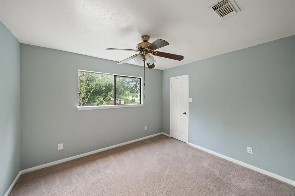 16510 De Lozier Street Jersey Village, TX 77040