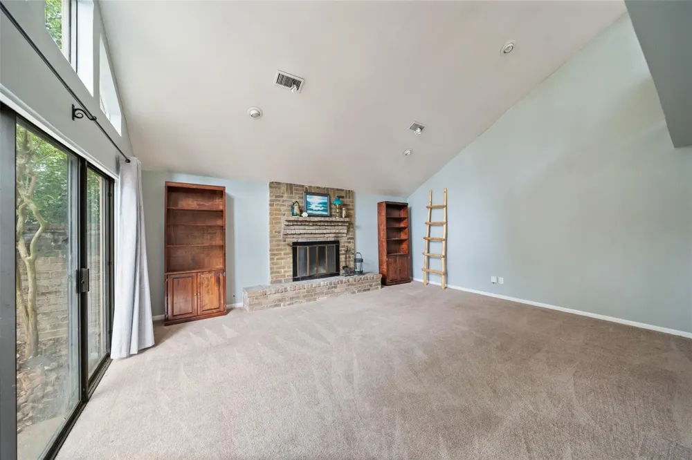 16510 De Lozier Street Jersey Village, TX 77040