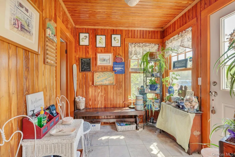 1025 9th Street Greenport, NY 11944