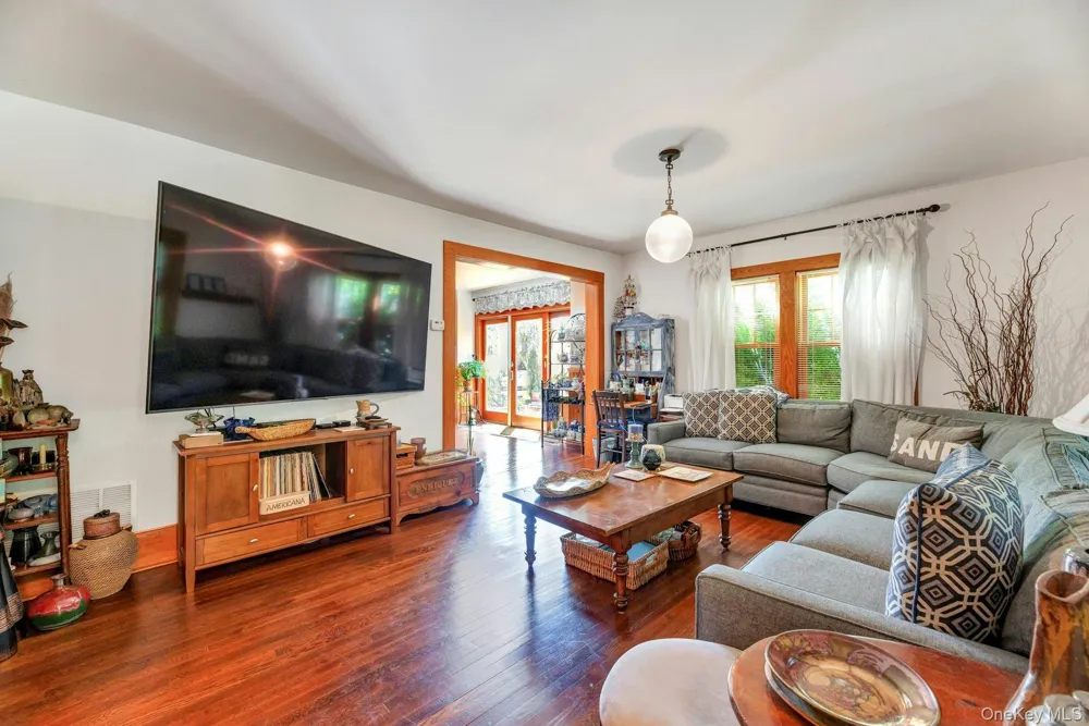 1025 9th Street Greenport, NY 11944