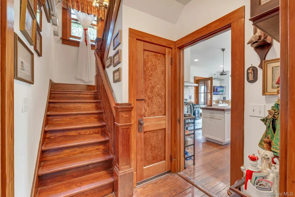 1025 9th Street Greenport, NY 11944