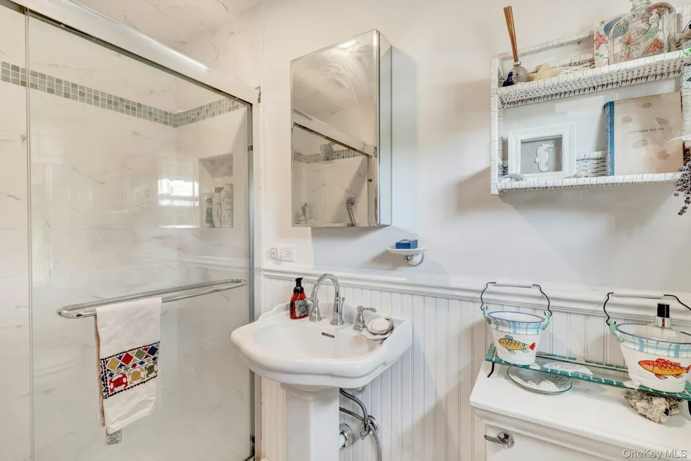 1025 9th Street Greenport, NY 11944