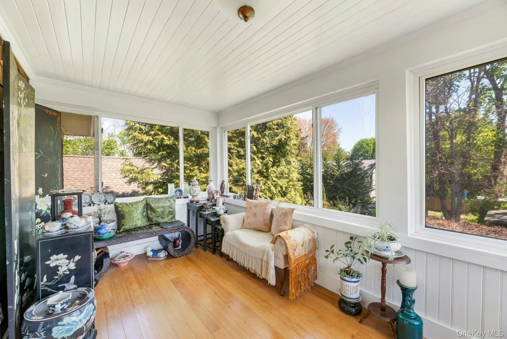 1025 9th Street Greenport, NY 11944
