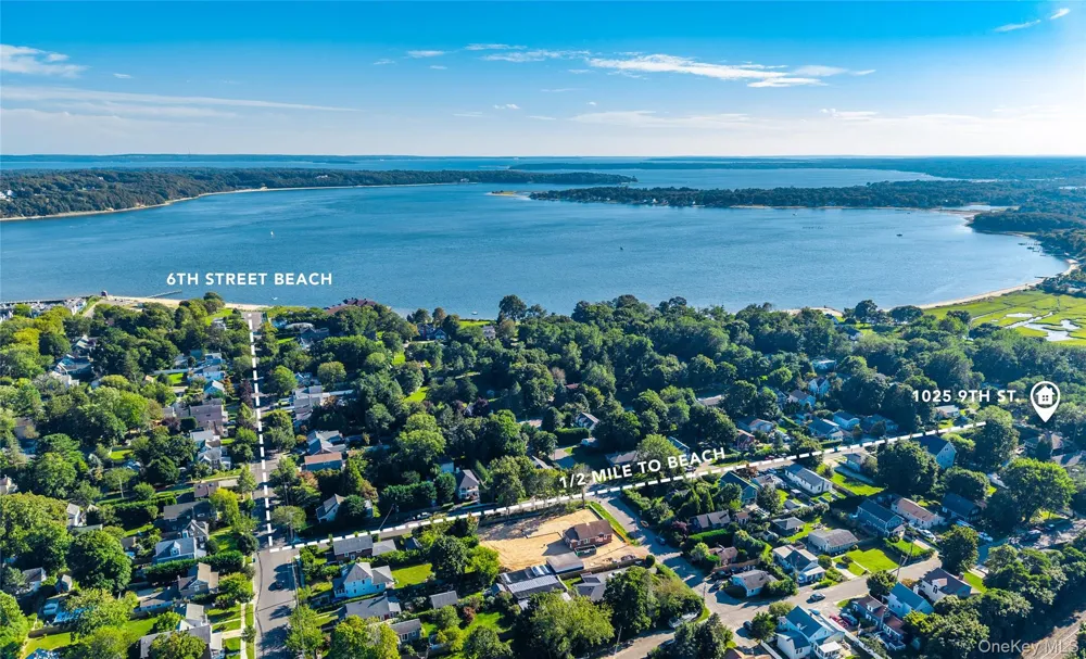 1025 9th Street Greenport, NY 11944