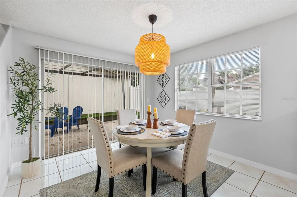 7608 WILLOW PARK DRIVE Temple Terrace, FL 33637