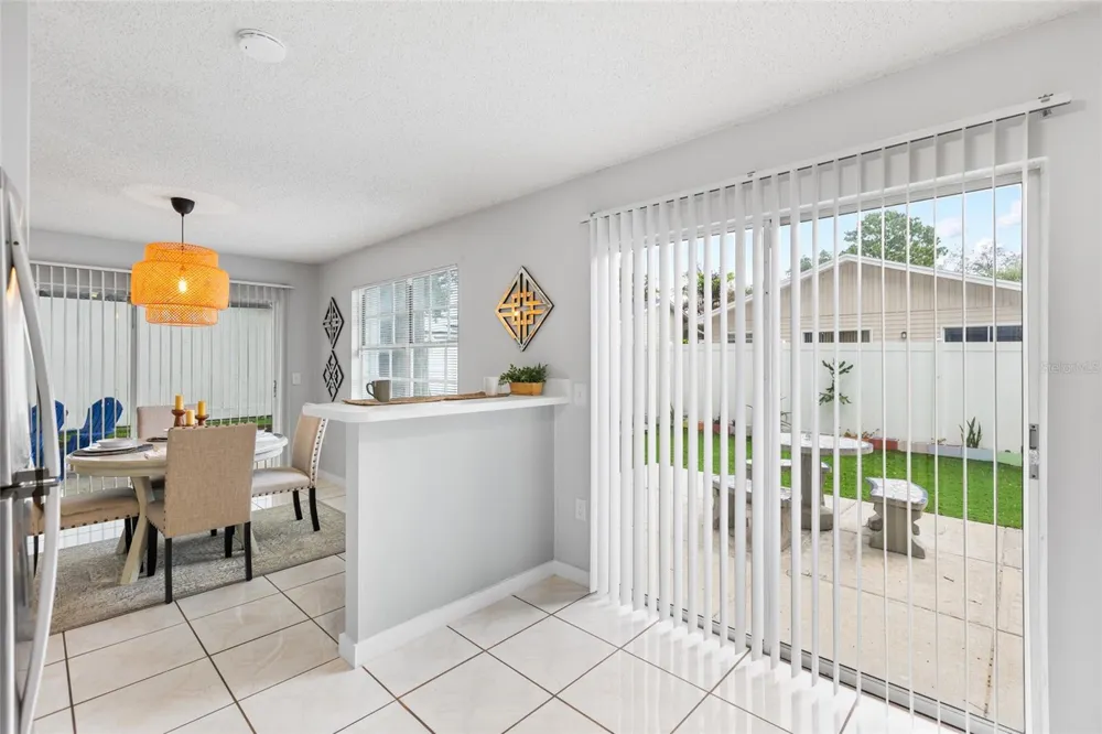7608 WILLOW PARK DRIVE Temple Terrace, FL 33637