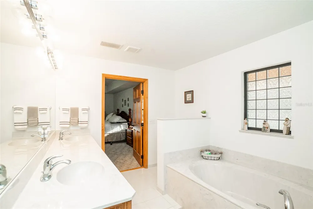 8600 NE 147TH AVENUE ROAD Silver Springs, FL 34488
