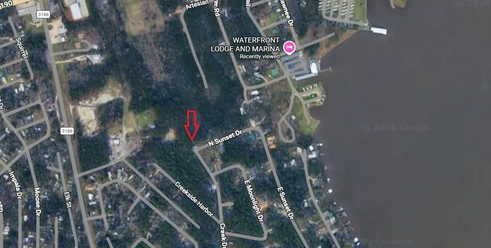 465 Creek Drive Onalaska, TX 77360