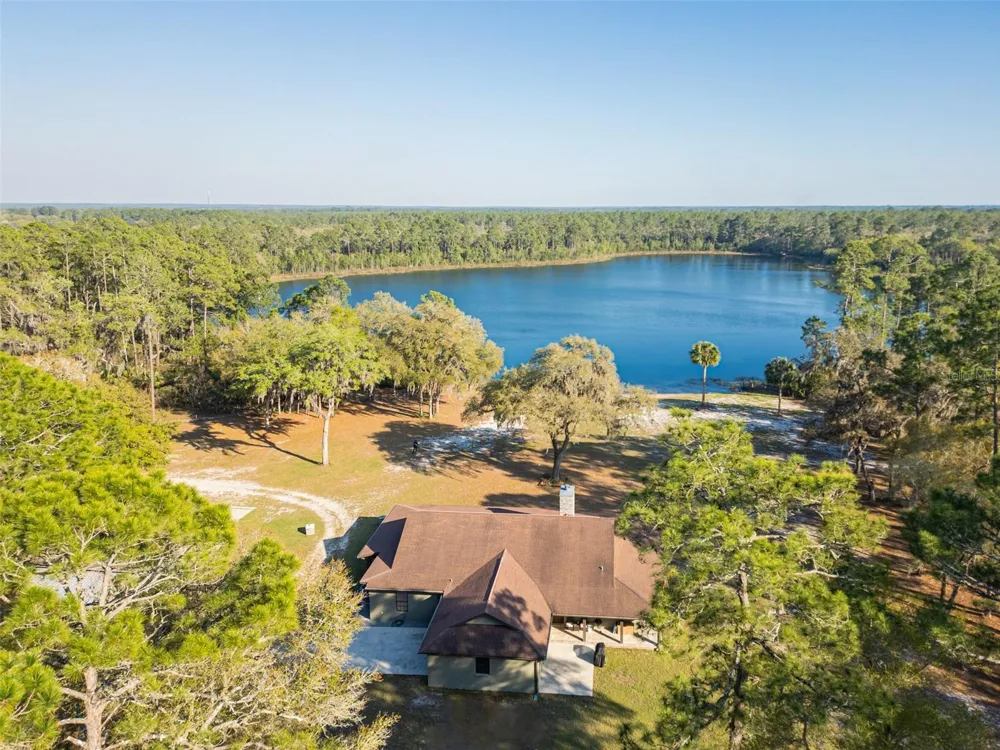8600 NE 147TH AVENUE ROAD Silver Springs, FL 34488