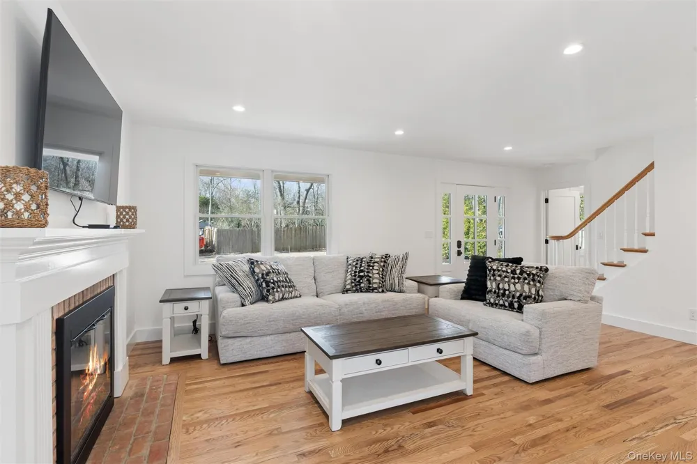 502 Springs Fireplace Road East Hampton, NY 11937