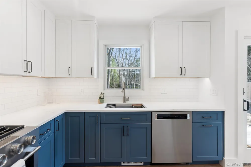 502 Springs Fireplace Road East Hampton, NY 11937