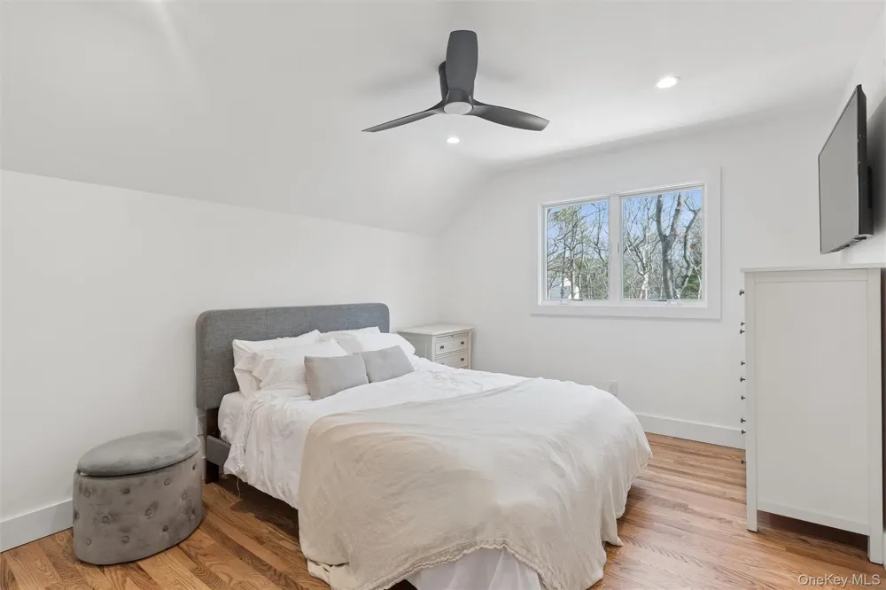 502 Springs Fireplace Road East Hampton, NY 11937