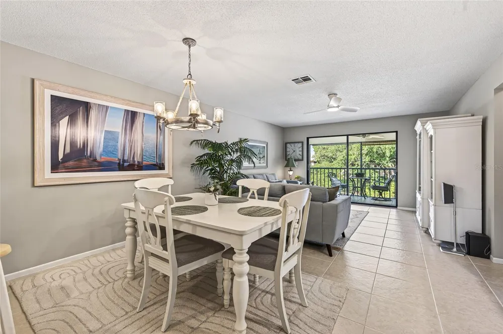 360 THREE LAKES LANE #J Venice, FL 34285