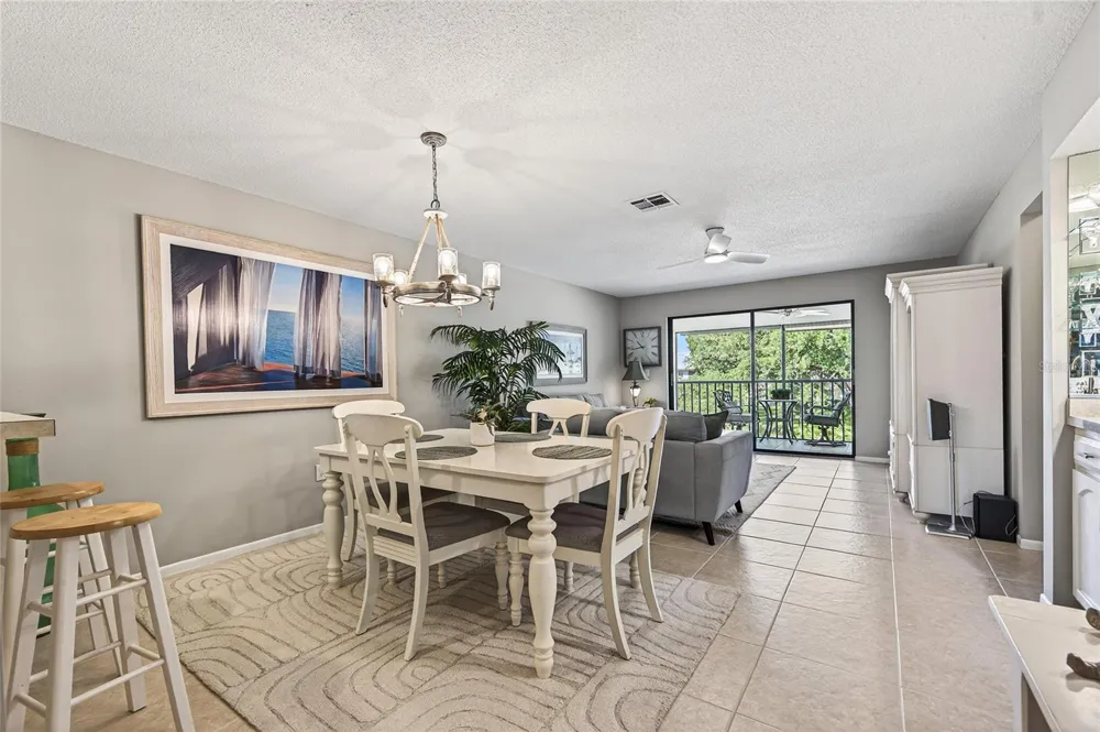 360 THREE LAKES LANE #J Venice, FL 34285