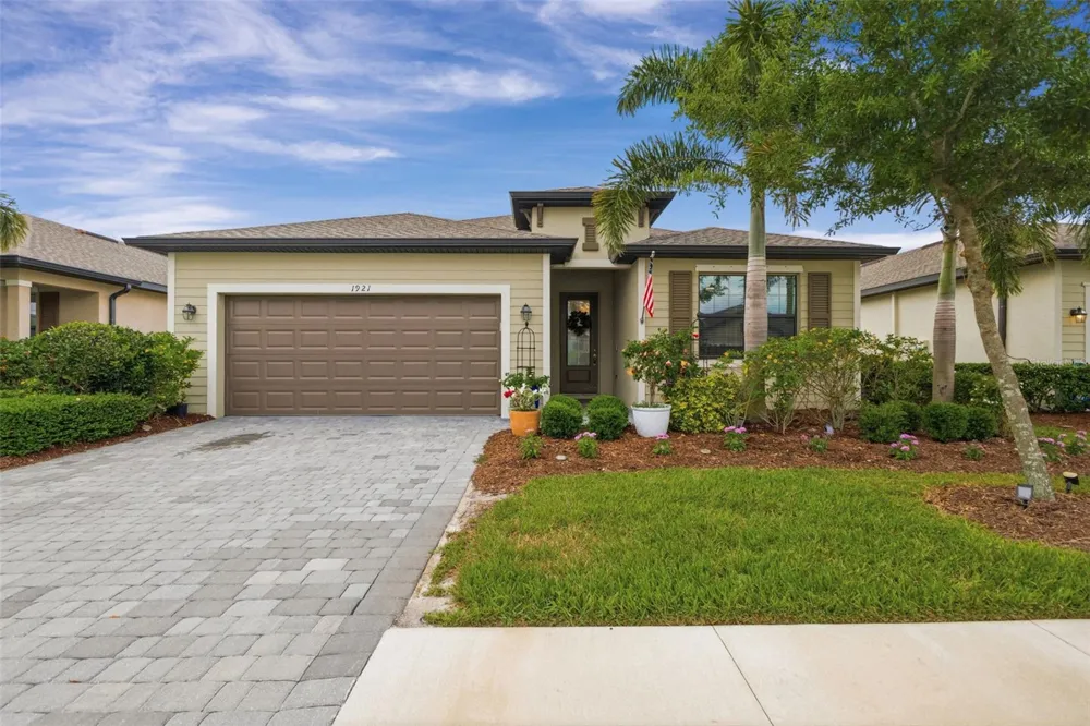 1921 E ISLES ROAD Port Charlotte, FL 33953