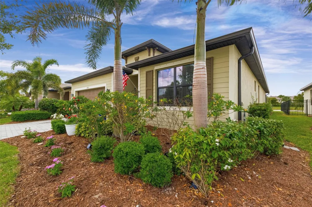 1921 E ISLES ROAD Port Charlotte, FL 33953