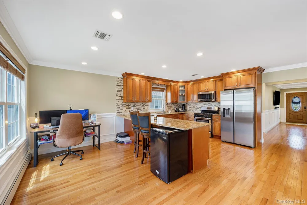 2758 Harvard Place Baldwin, NY 11510