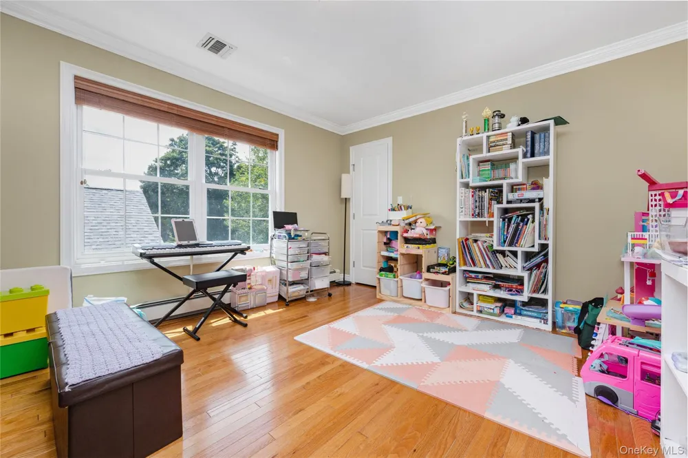 2758 Harvard Place Baldwin, NY 11510