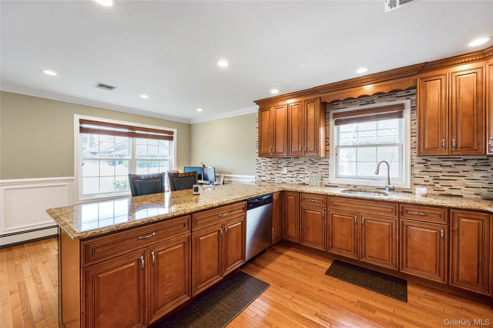 2758 Harvard Place Baldwin, NY 11510