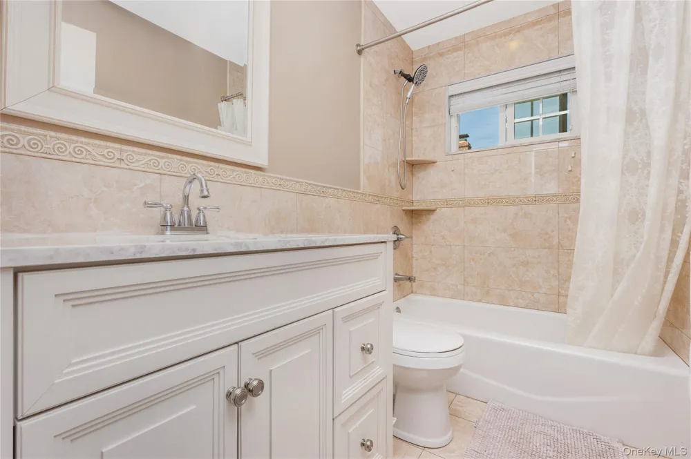 2758 Harvard Place Baldwin, NY 11510