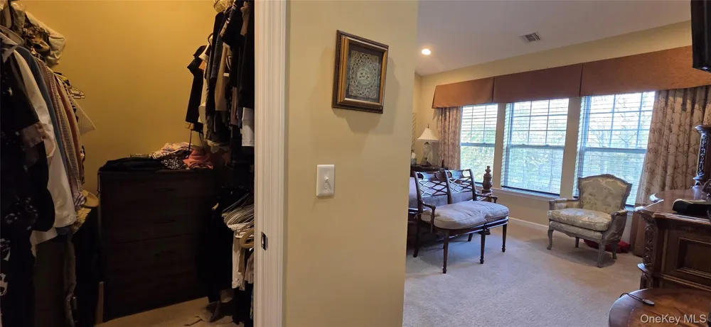 17 Greentree Court Shirley, NY 11967