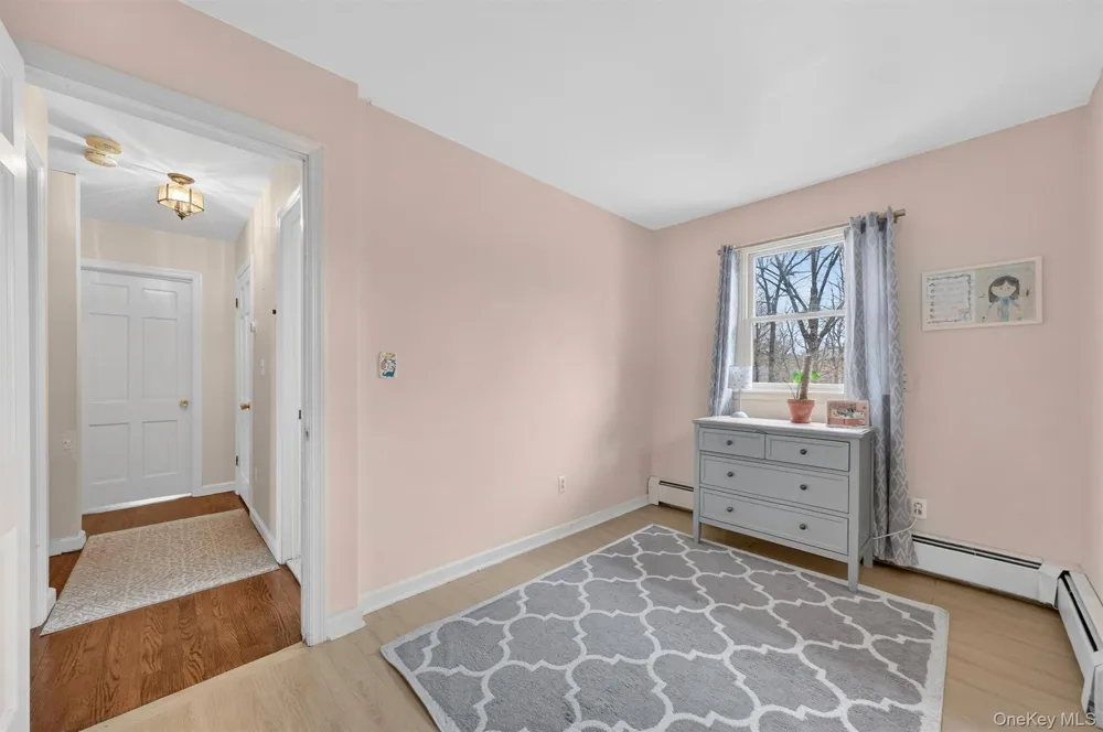 16 Mockingbird Lane Washingtonville, NY 10992
