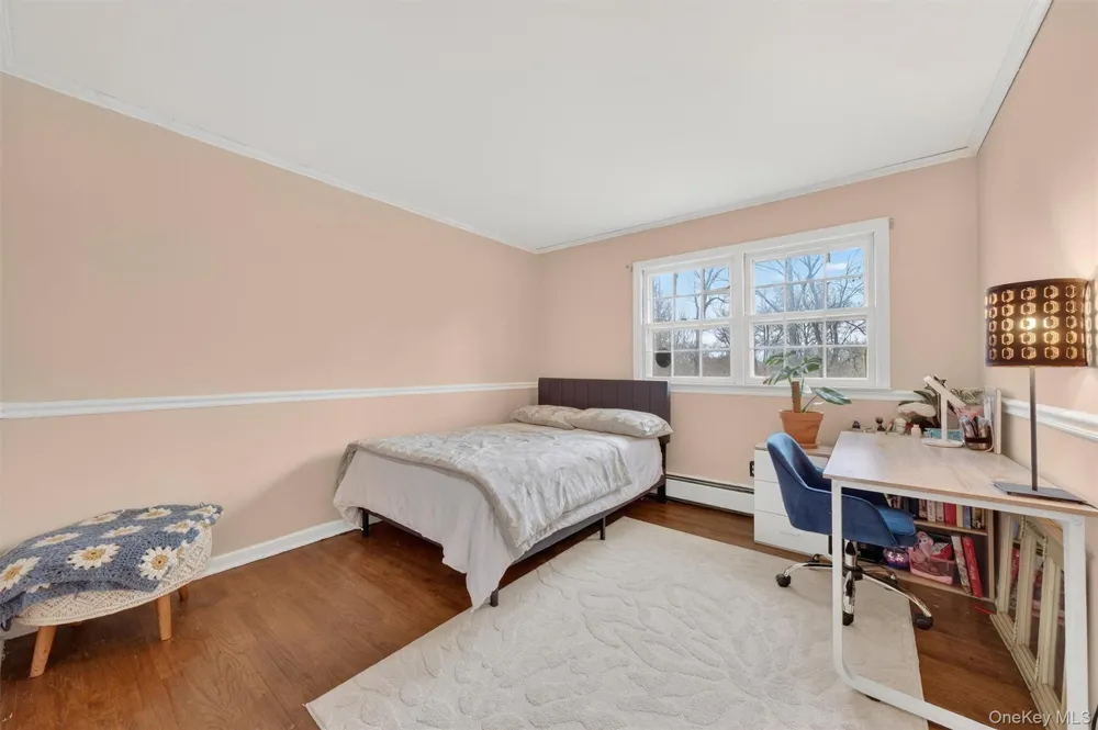 16 Mockingbird Lane Washingtonville, NY 10992
