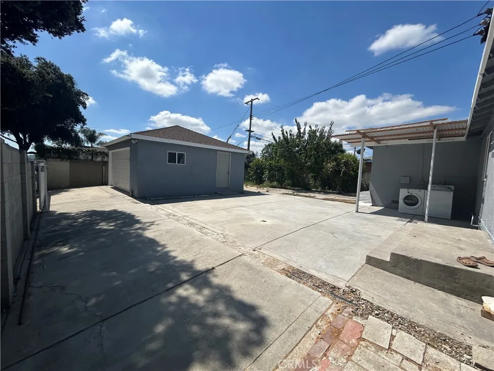 882 Tamar La Puente, CA 91746