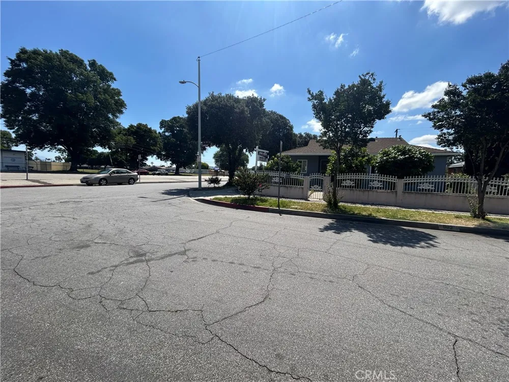 882 Tamar La Puente, CA 91746