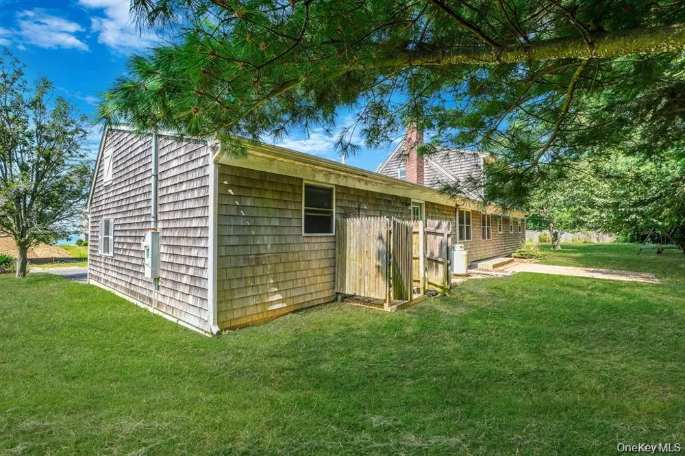 295 Willow Terrace Lane Orient, NY 11957