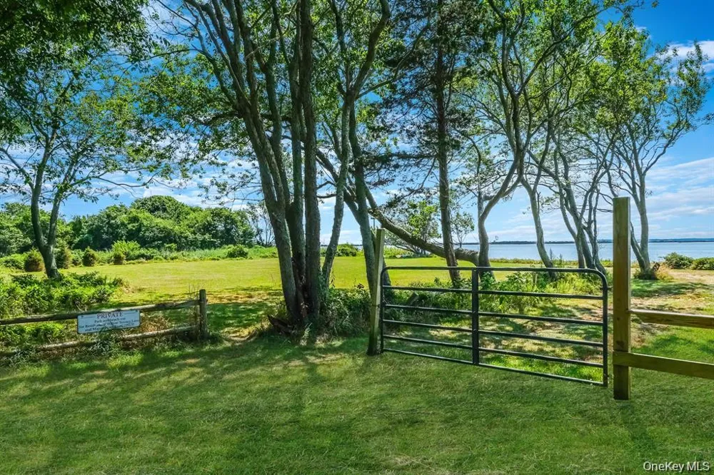 295 Willow Terrace Lane Orient, NY 11957