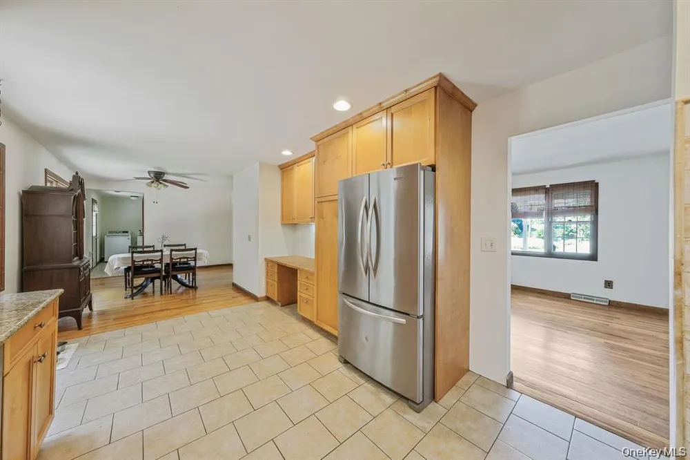 295 Willow Terrace Lane Orient, NY 11957
