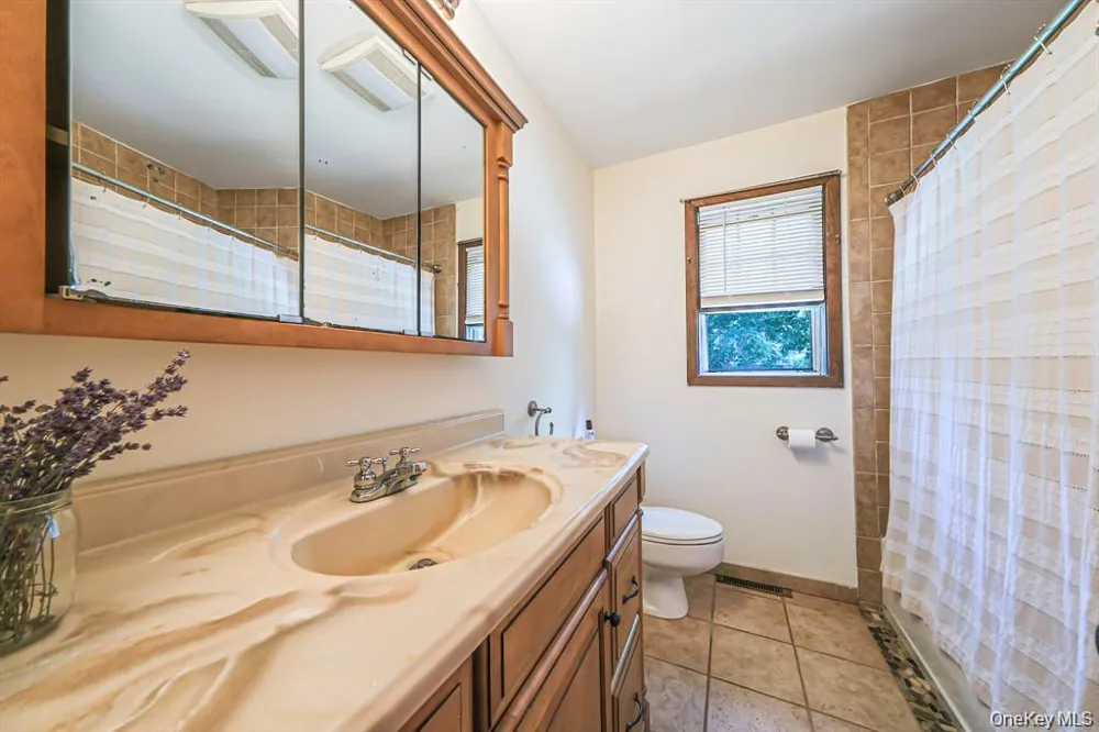 295 Willow Terrace Lane Orient, NY 11957