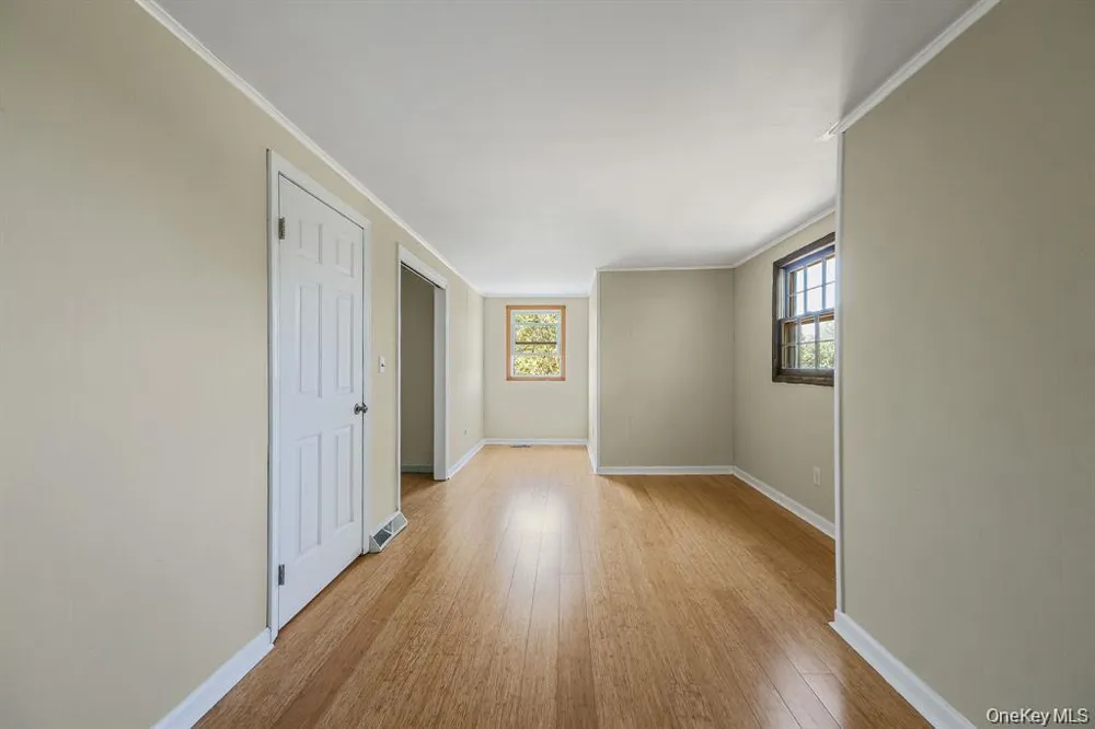 295 Willow Terrace Lane Orient, NY 11957