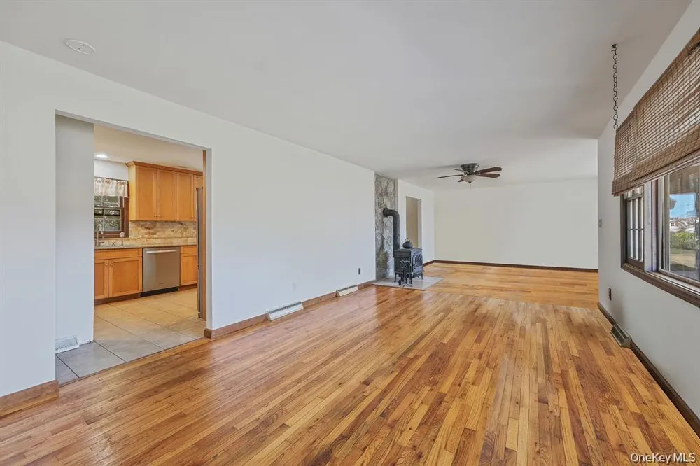 295 Willow Terrace Lane Orient, NY 11957