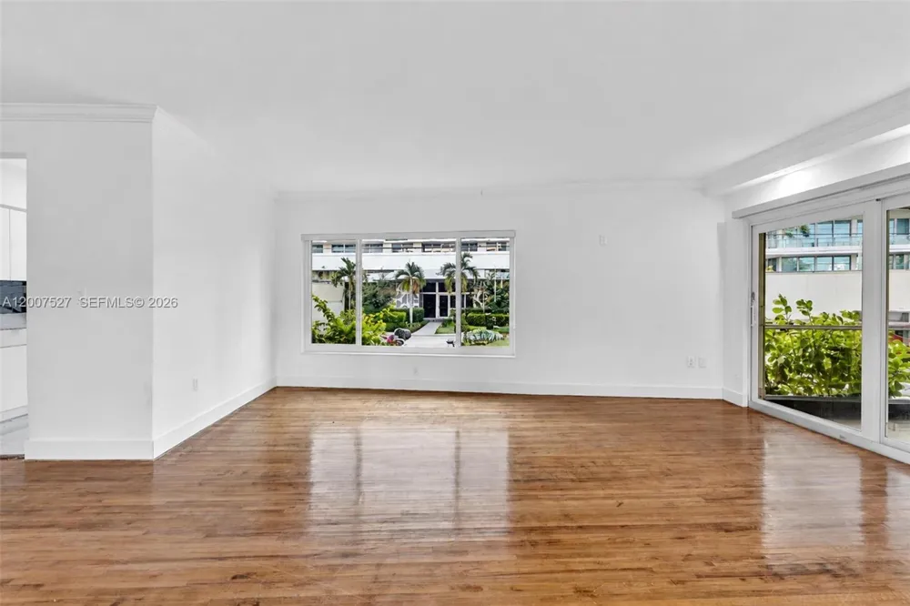 9200 E Bay Harbor Dr #1 Bay Harbor Islands, FL 33154