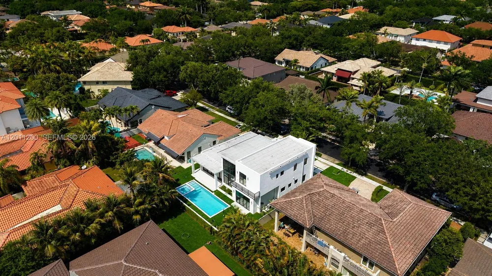 16022 NW 83rd Ct Miami Lakes, FL 33016