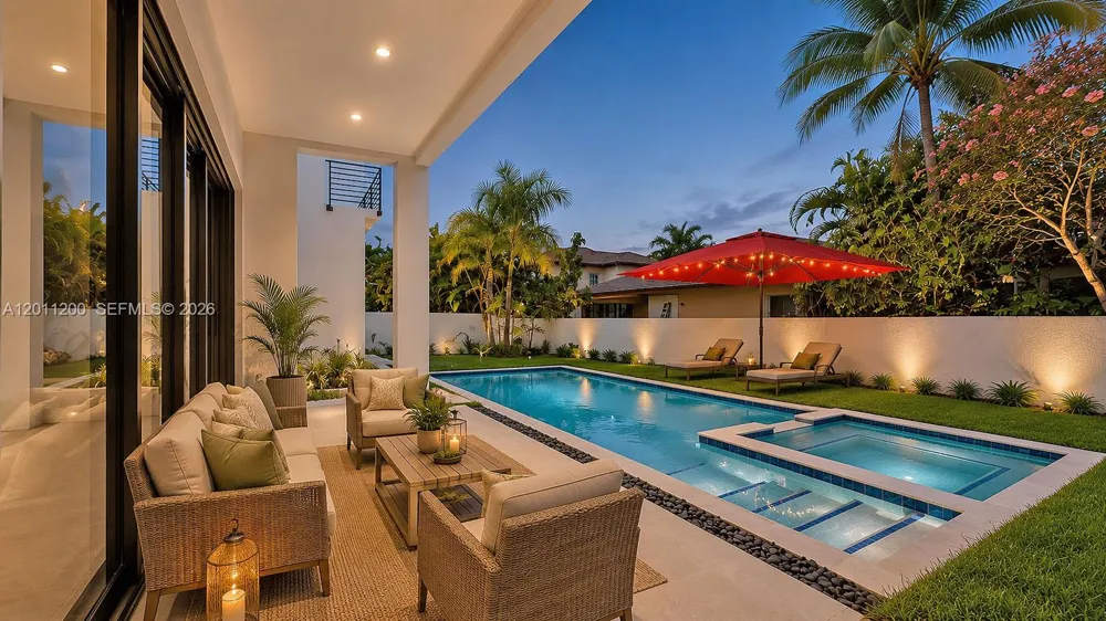 16022 NW 83rd Ct Miami Lakes, FL 33016