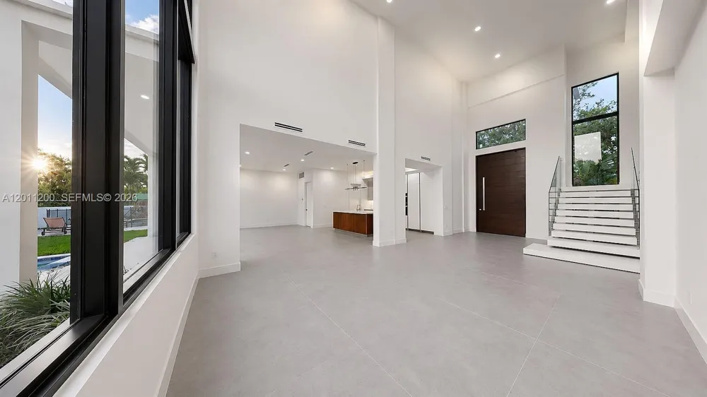 16022 NW 83rd Ct Miami Lakes, FL 33016