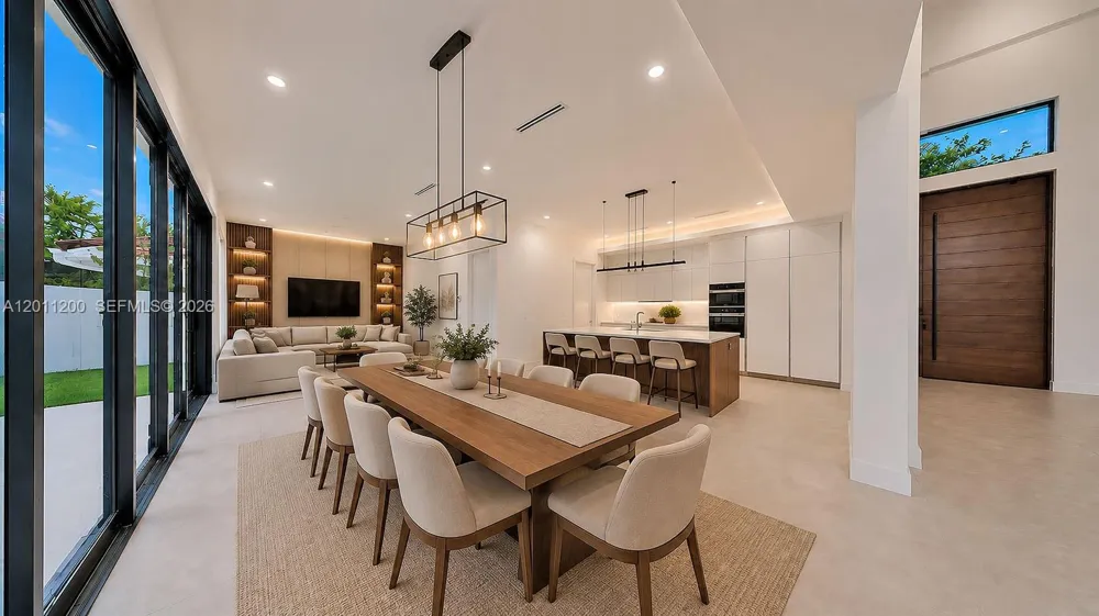 16022 NW 83rd Ct Miami Lakes, FL 33016