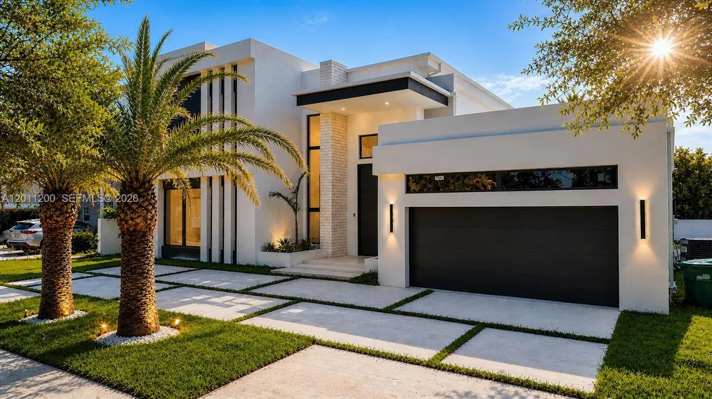 16022 NW 83rd Ct Miami Lakes, FL 33016