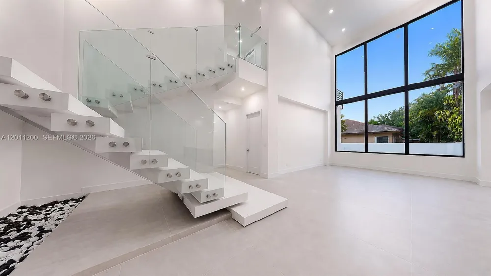 16022 NW 83rd Ct Miami Lakes, FL 33016