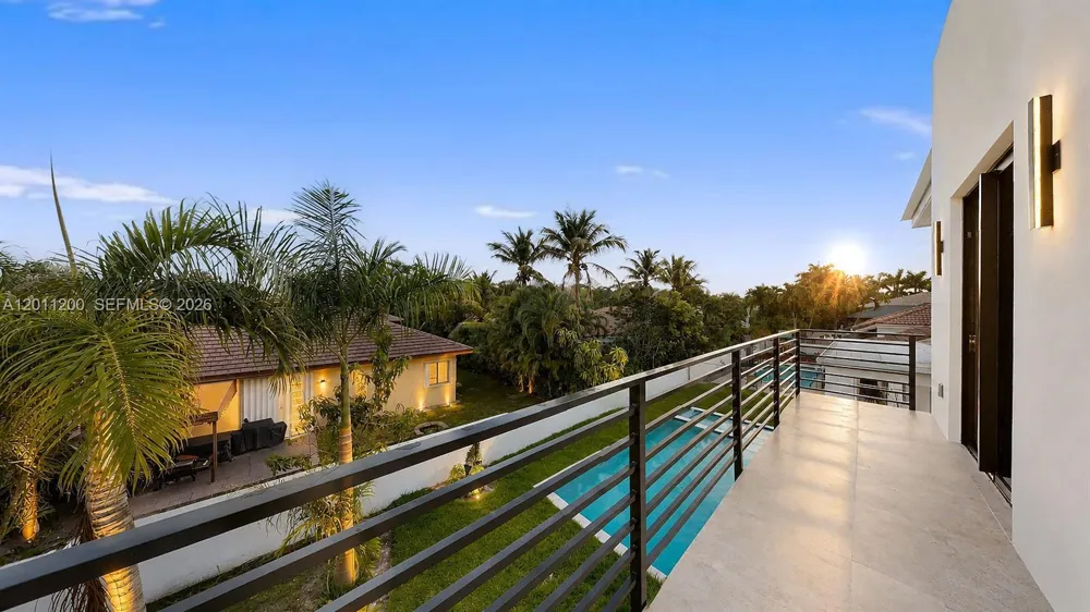 16022 NW 83rd Ct Miami Lakes, FL 33016