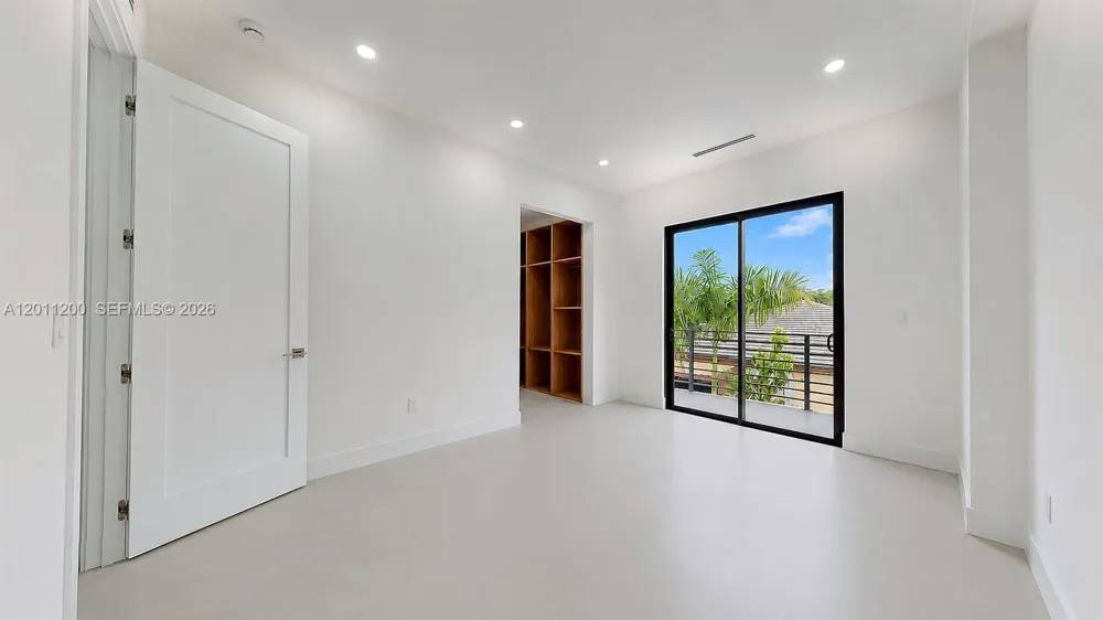 16022 NW 83rd Ct Miami Lakes, FL 33016