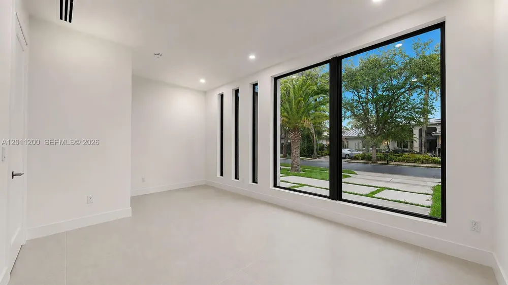 16022 NW 83rd Ct Miami Lakes, FL 33016
